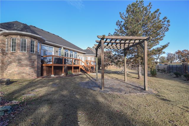 2716 W Centennial Drive, Rogers, AR 72758