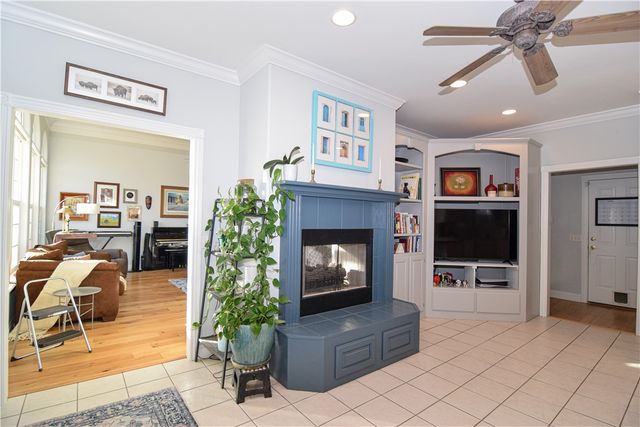 2716 W Centennial Drive, Rogers, AR 72758