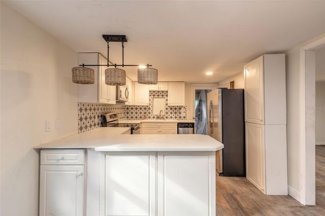 253 SELDEN AVENUE, Ormond Beach, FL 32174