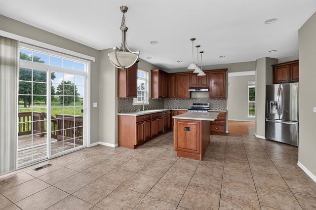 3312 Homestead Avenue, Aurora, IL 60506