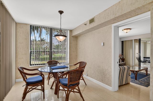 7201 Promenade Drive 102, Boca Raton, FL 33433