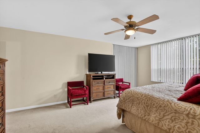 7201 Promenade Drive 102, Boca Raton, FL 33433