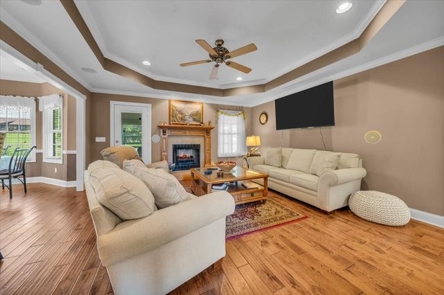 92 Freeman Ct, Winchester, TN 37398