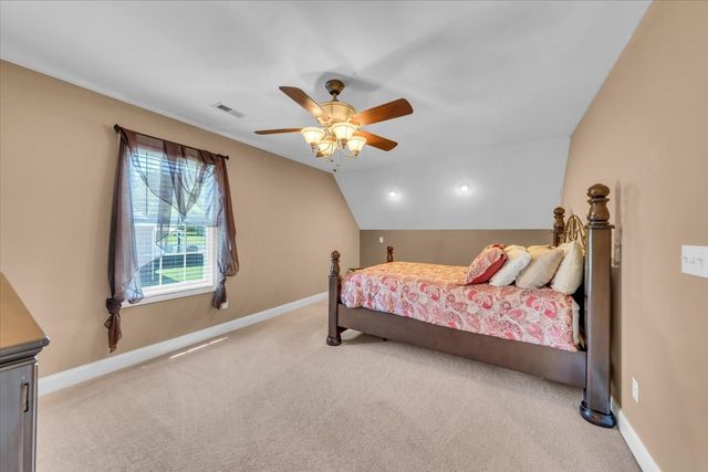 92 Freeman Ct, Winchester, TN 37398