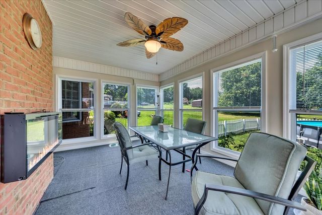 92 Freeman Ct, Winchester, TN 37398