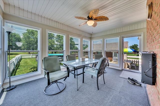 92 Freeman Ct, Winchester, TN 37398
