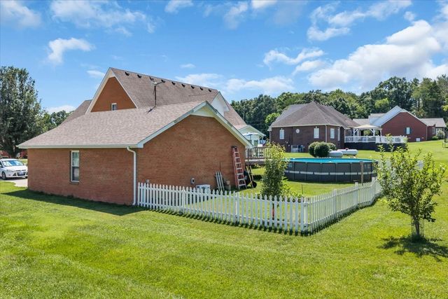 92 Freeman Ct, Winchester, TN 37398