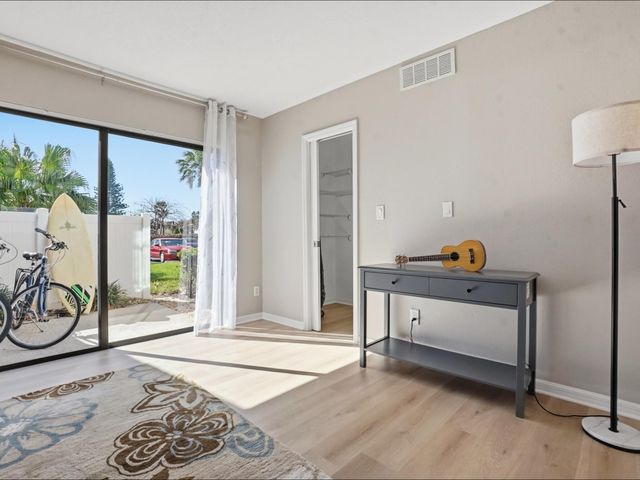 3206 S Lakeview Circle 1105, Hutchinson Island, FL 34949