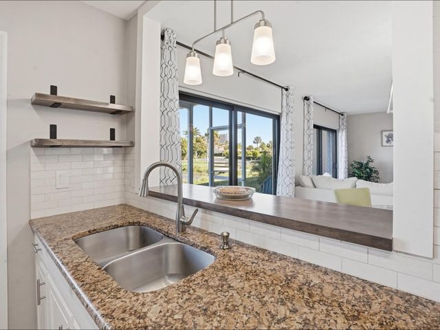 3206 S Lakeview Circle 1105, Hutchinson Island, FL 34949