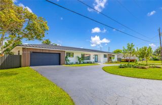 8021 SW 140th Ter, Palmetto Bay, FL 33158