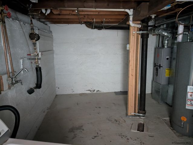 2502 E 9TH ST, Cheyenne, WY 82001
