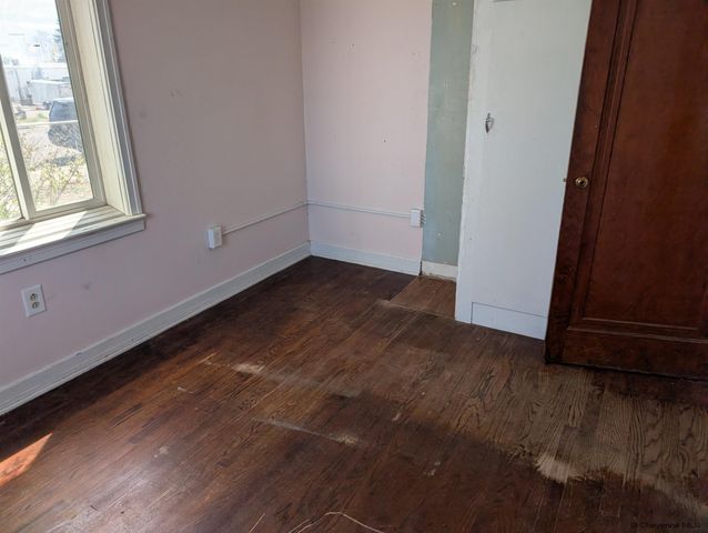 2502 E 9TH ST, Cheyenne, WY 82001