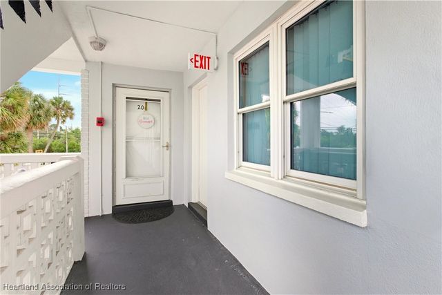 7770 N Dr Martin Luther King Jr Street 201, St Petersburg, FL 33716