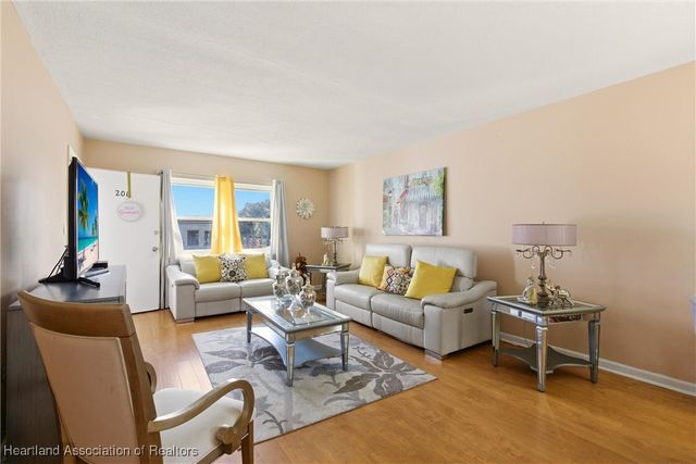 7770 N Dr Martin Luther King Jr Street 201, St Petersburg, FL 33716