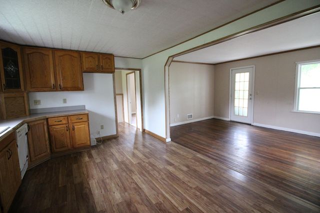 14415 Huron Street, Taylor, MI 48180