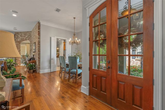 108 Calais Court, Bossier City, LA 71111