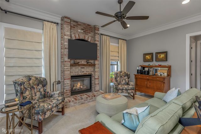 108 Calais Court, Bossier City, LA 71111