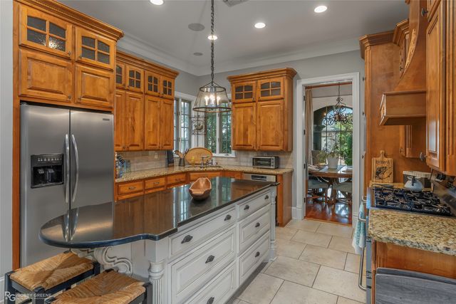 108 Calais Court, Bossier City, LA 71111