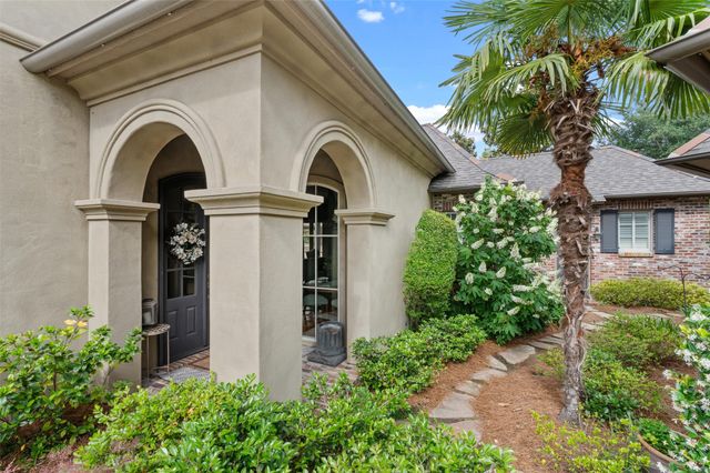 108 Calais Court, Bossier City, LA 71111