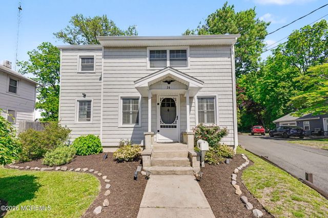 14 Asbury Avenue, Farmingdale, NJ 07727