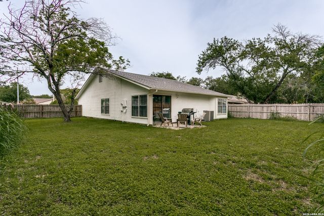 6703 Country Breeze, San Antonio, TX 78240