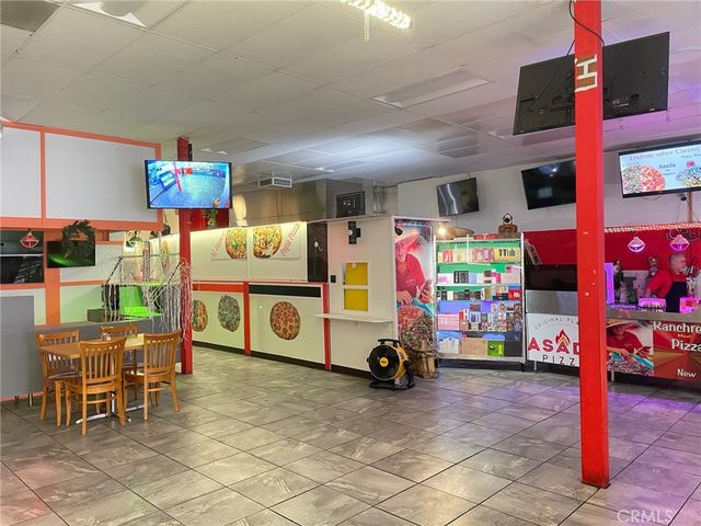 12615 San Fernando, Sylmar, CA 91342