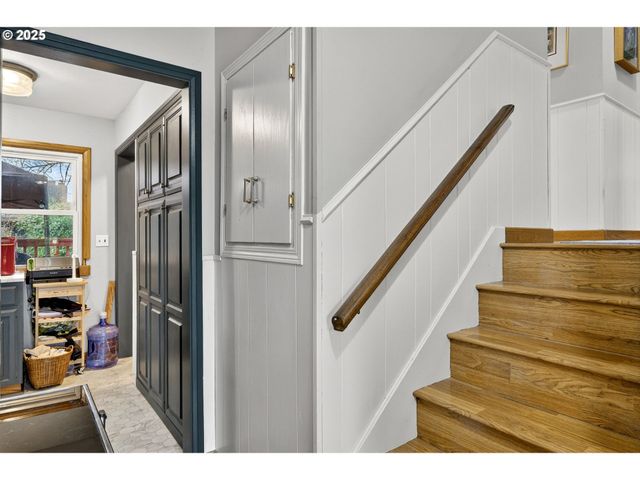 110 Ne 130TH Pl, Portland, OR 97230