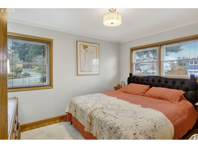 110 Ne 130TH Pl, Portland, OR 97230