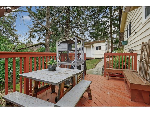 110 Ne 130TH Pl, Portland, OR 97230