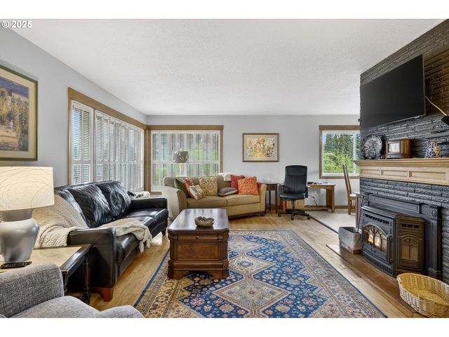 110 Ne 130TH Pl, Portland, OR 97230