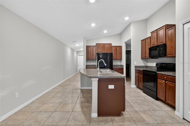 7227 SALT RIVER AVENUE, Sun City Center, FL 33573