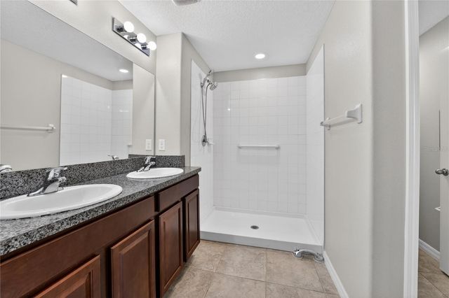 7227 SALT RIVER AVENUE, Sun City Center, FL 33573