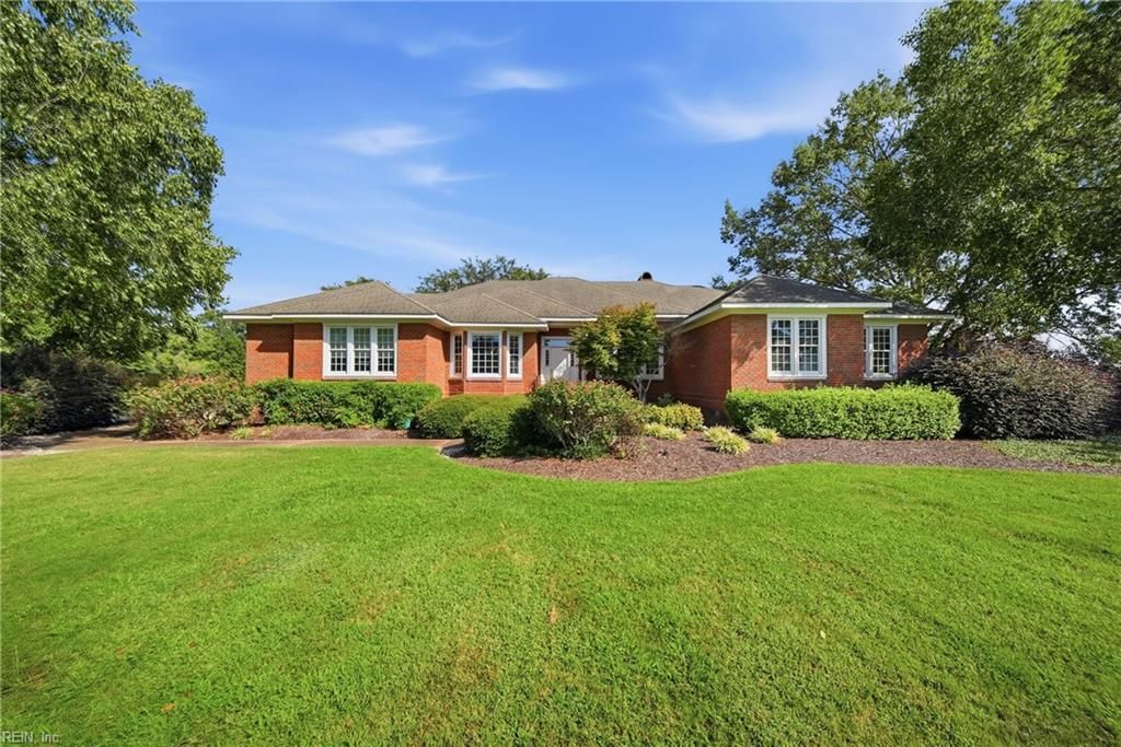 2329 Centerville TPKE S, Chesapeake, VA 23322