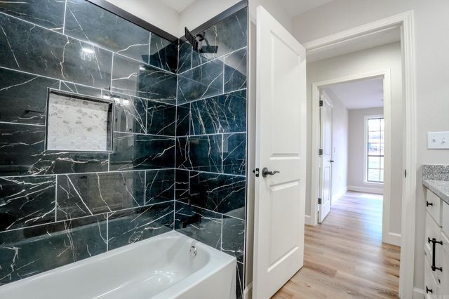 725 Forest Lane, Benton, AR 72019