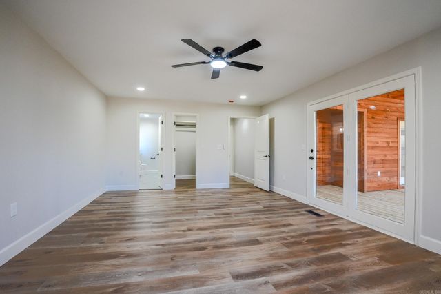 725 Forest Lane, Benton, AR 72019