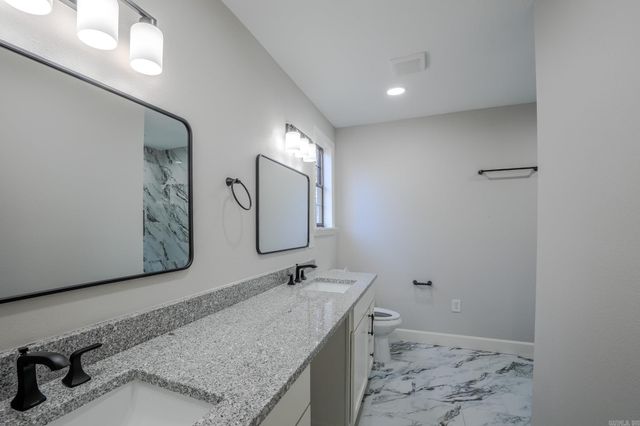 725 Forest Lane, Benton, AR 72019