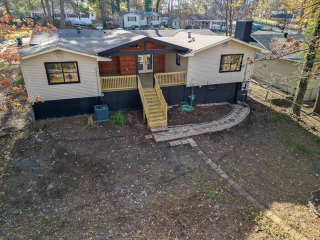 725 Forest Lane, Benton, AR 72019