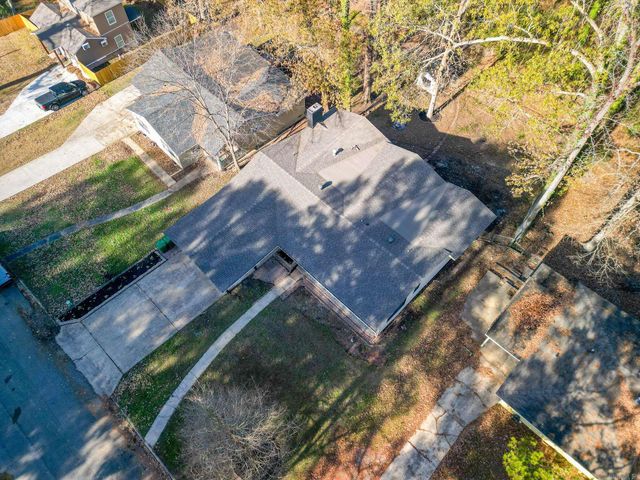 725 Forest Lane, Benton, AR 72019