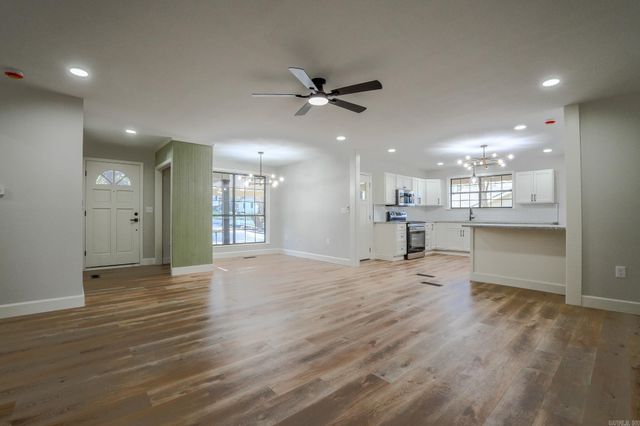 725 Forest Lane, Benton, AR 72019