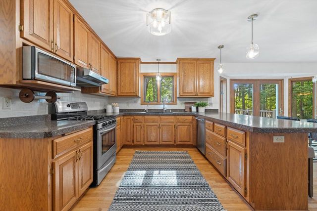 3450 S Sandalwood DRIVE, New Berlin, WI 53151