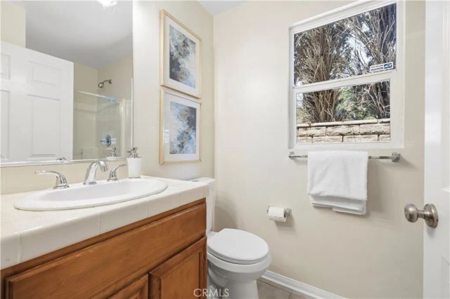 8541 Thunderbird, North Hills, CA 91343