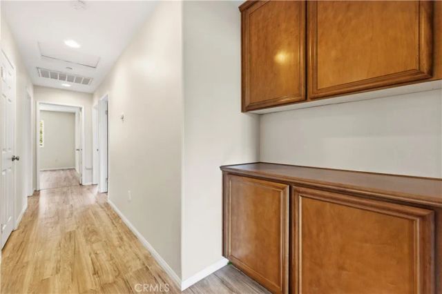 8541 Thunderbird, North Hills, CA 91343