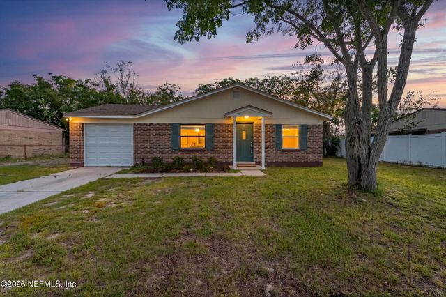 2224 MINDANAO Drive, Jacksonville, FL 32246