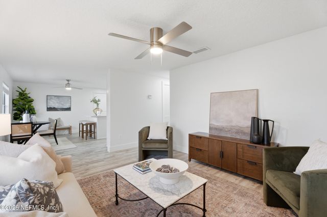 2224 MINDANAO Drive, Jacksonville, FL 32246