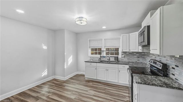 1111 Morningside Drive, Burlington, NC 27217