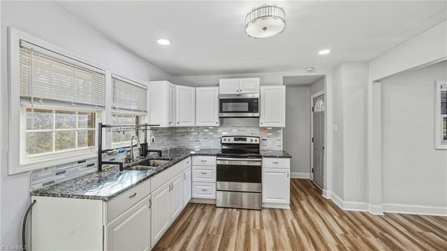 1111 Morningside Drive, Burlington, NC 27217