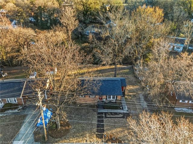 1111 Morningside Drive, Burlington, NC 27217