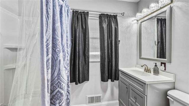 1111 Morningside Drive, Burlington, NC 27217