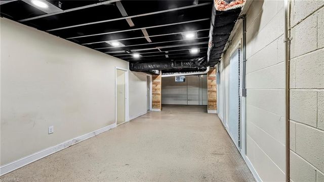 1111 Morningside Drive, Burlington, NC 27217