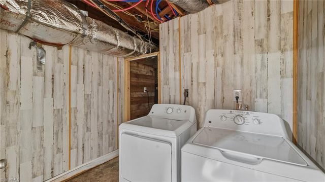 1111 Morningside Drive, Burlington, NC 27217